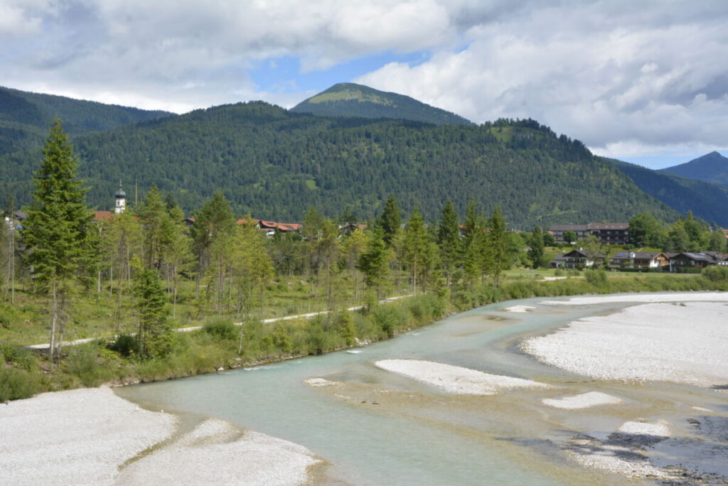 Geotope Bayern - die Wildflußlandschaft der Isar